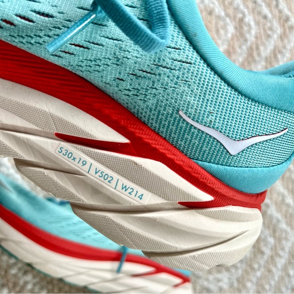 Hoka One One Clifton Running Shoes - Picture 4 of 7